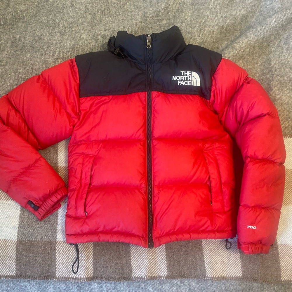 North Face Women’s 1996 Retro Nuptse Jacket: red and black